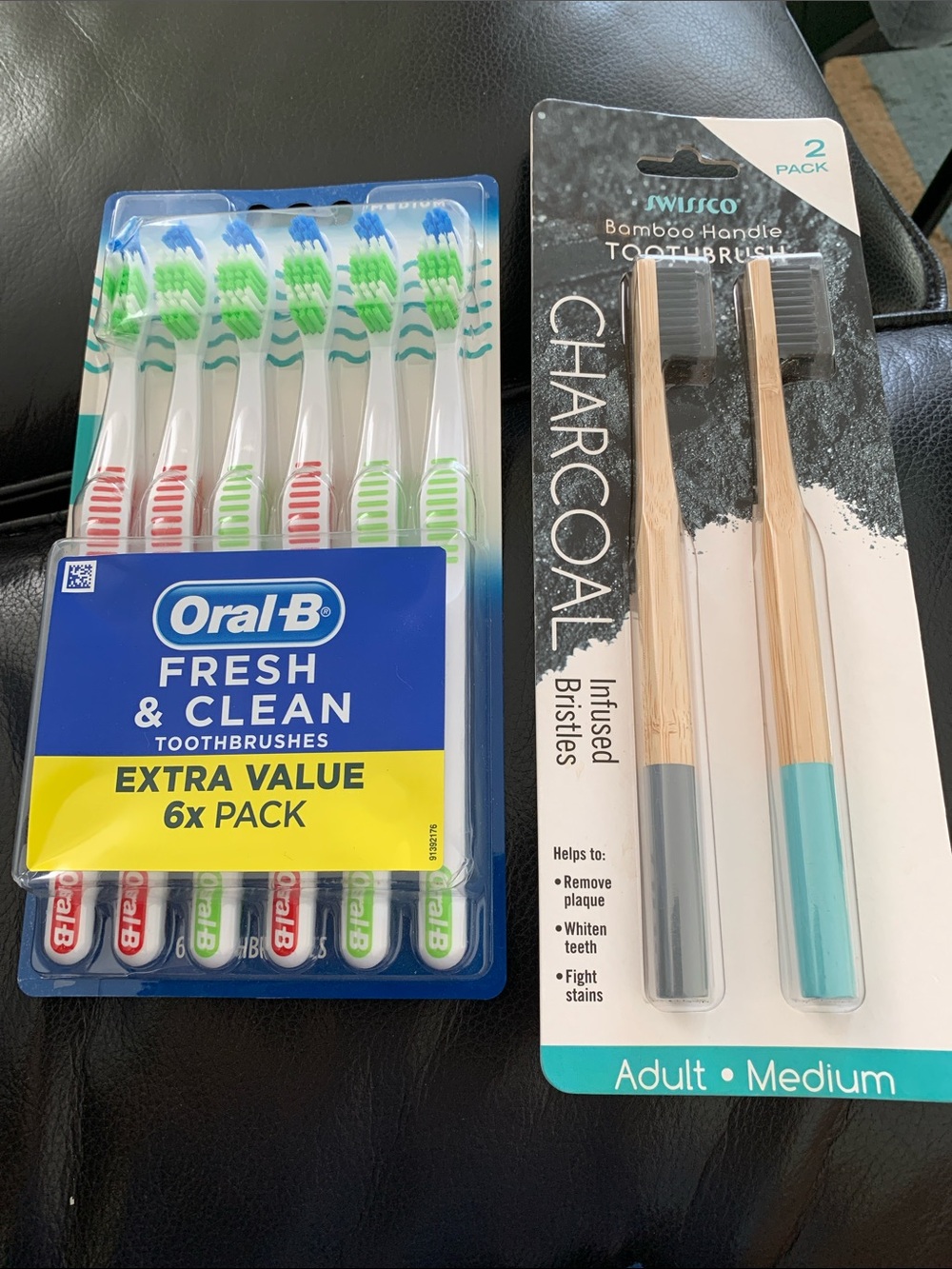 Bundle of 6 Oral-B Fresh &Clean Medium + 2 Swissco Bamboo handle charcoal